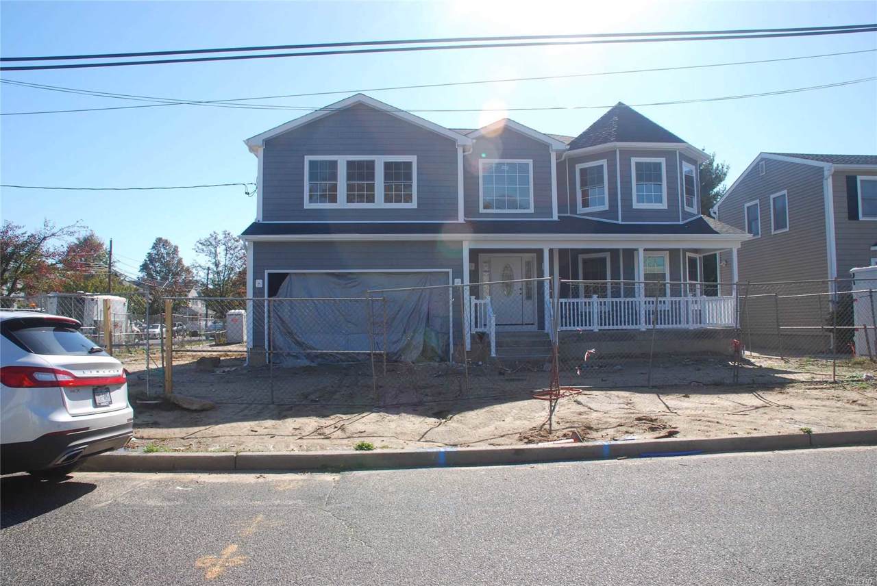 2764 Natta Blvd - Photo 1