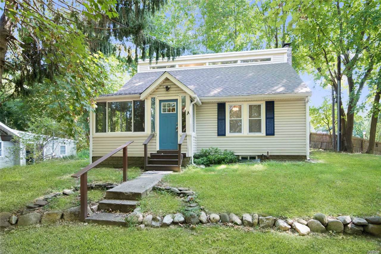 137A Shore Rd - Photo 1