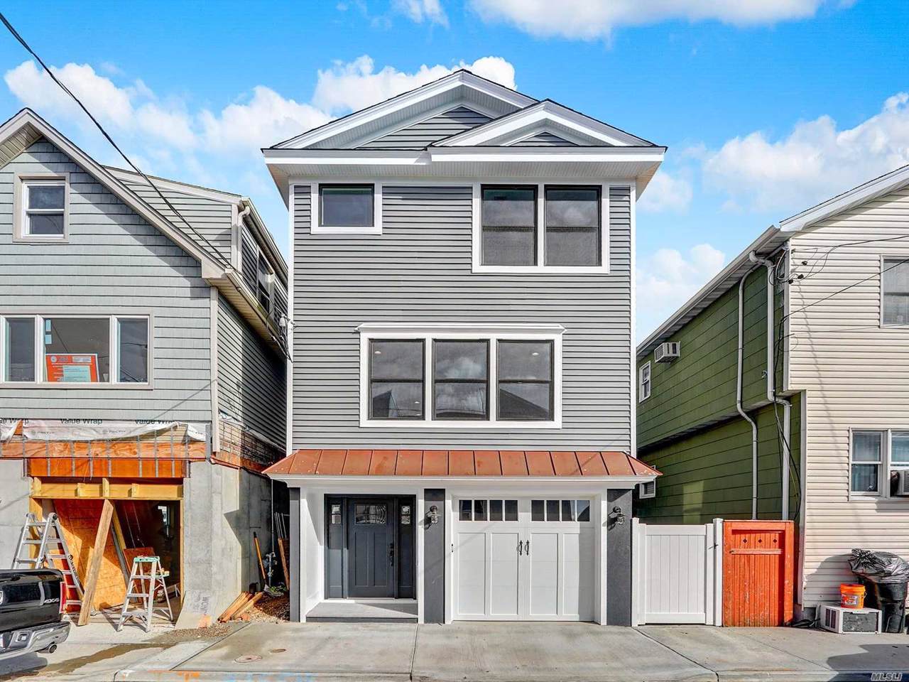114 Beach Ave - Photo 1