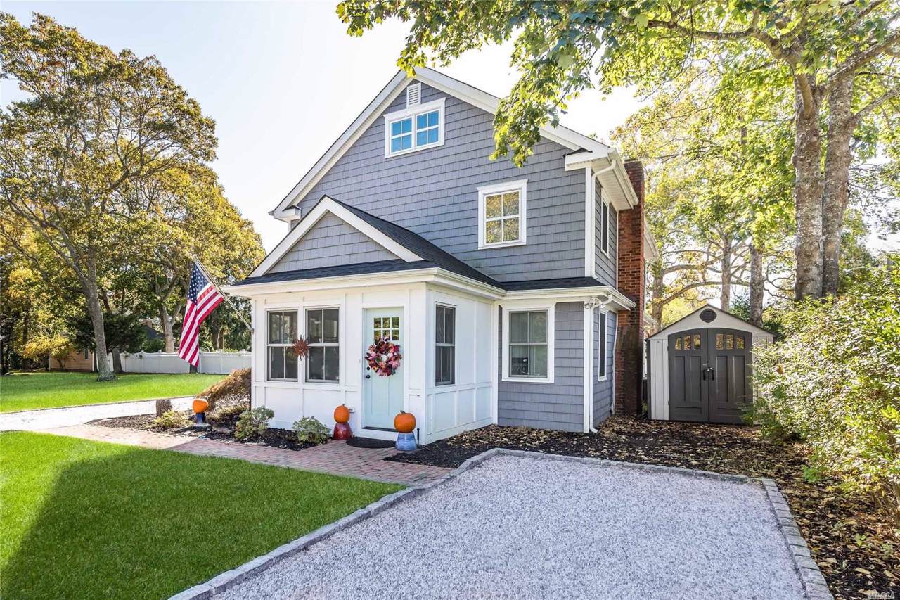 9 Redfield Ln - Photo 1