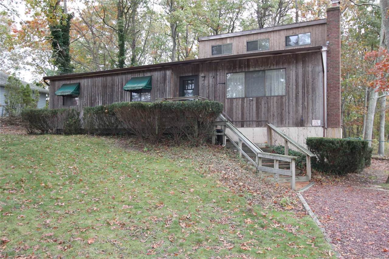 51 Lakeview Dr - Photo 1