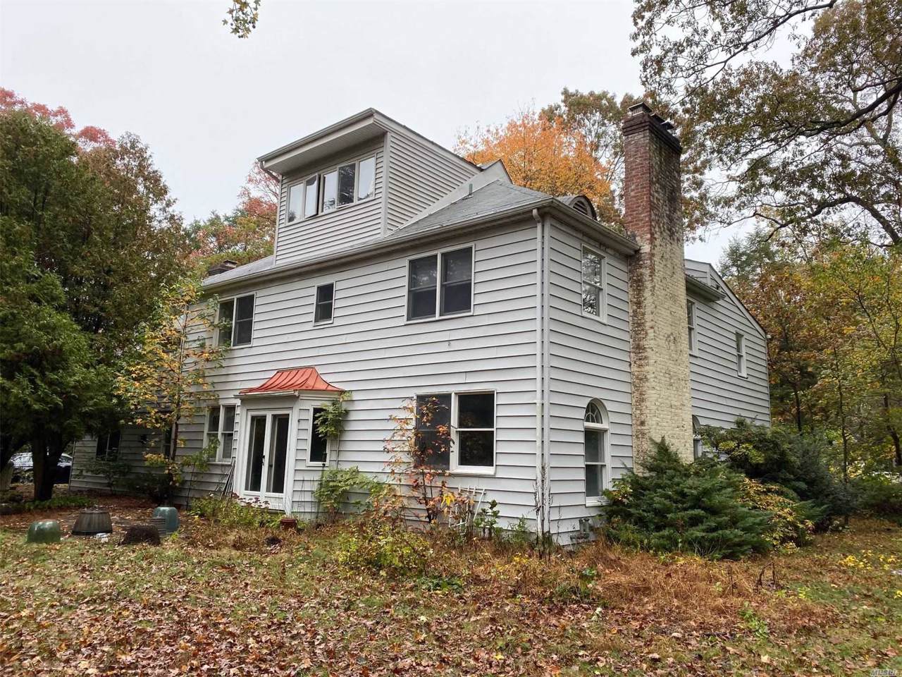 352 Cold Spring Rd - Photo 1