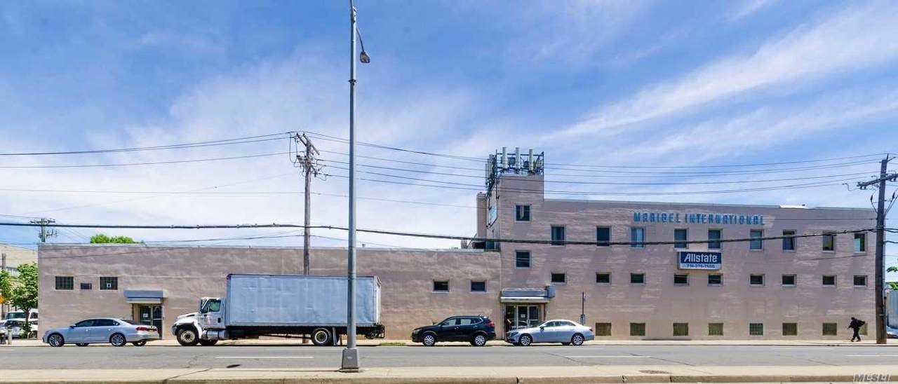 161-01 Rockaway Blvd - Photo 1