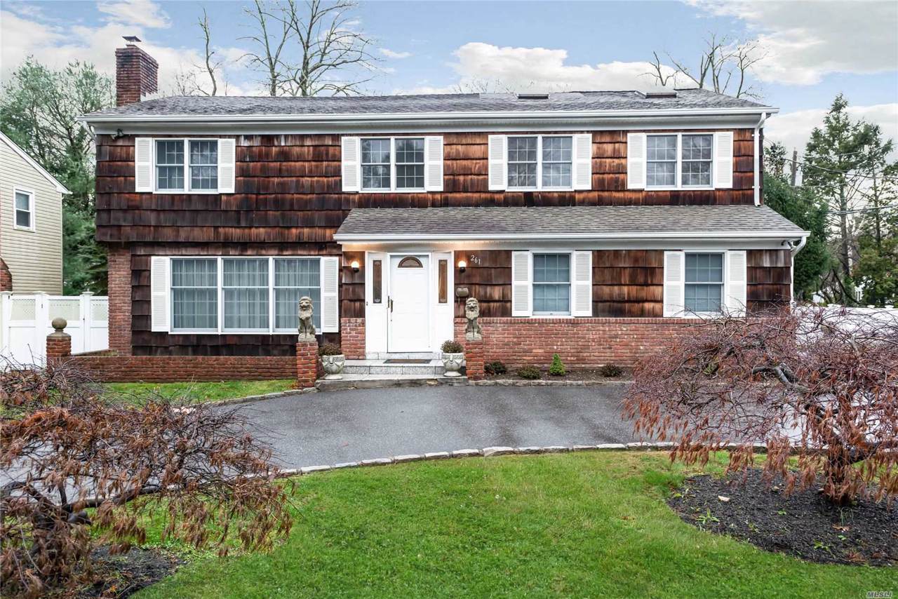 261 Berry Hill Rd - Photo 1