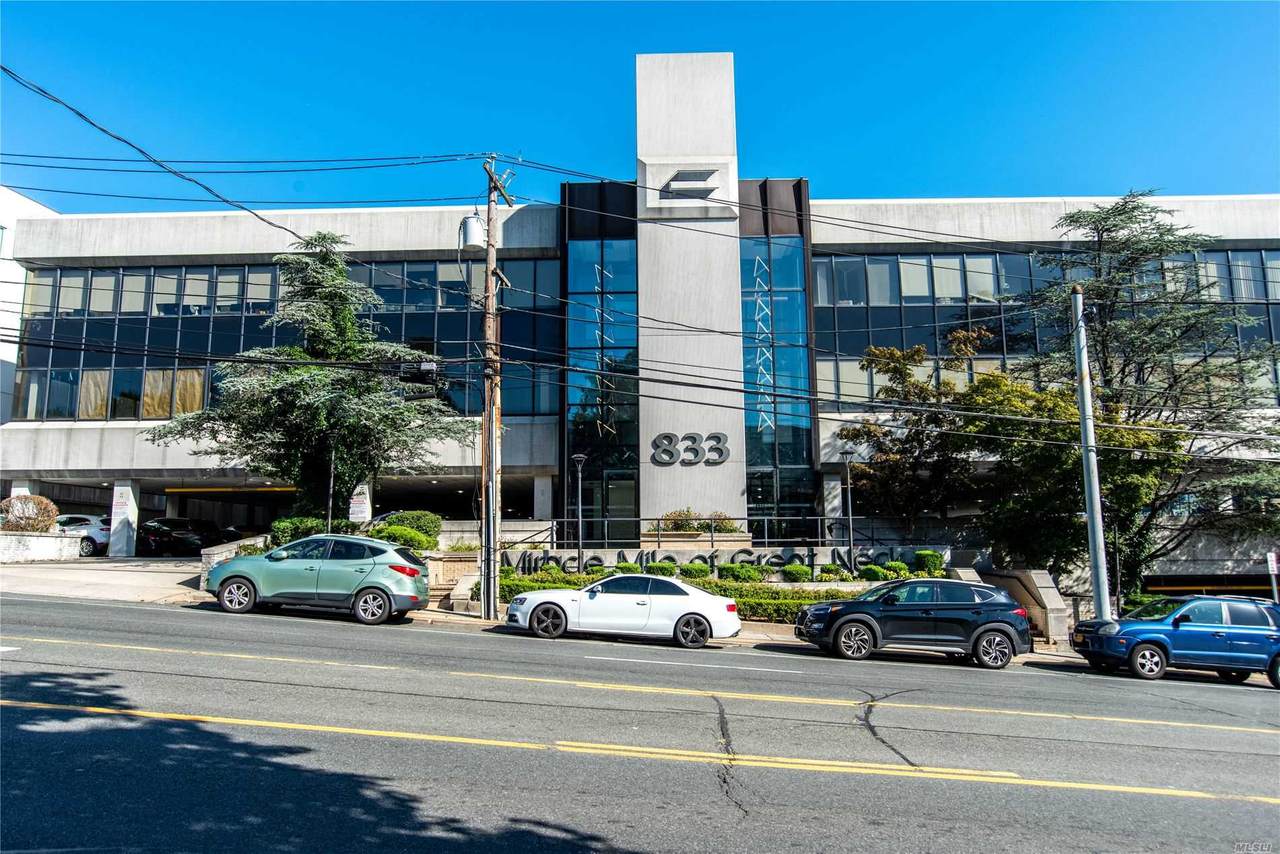 833 Northern Blvd - Photo 1