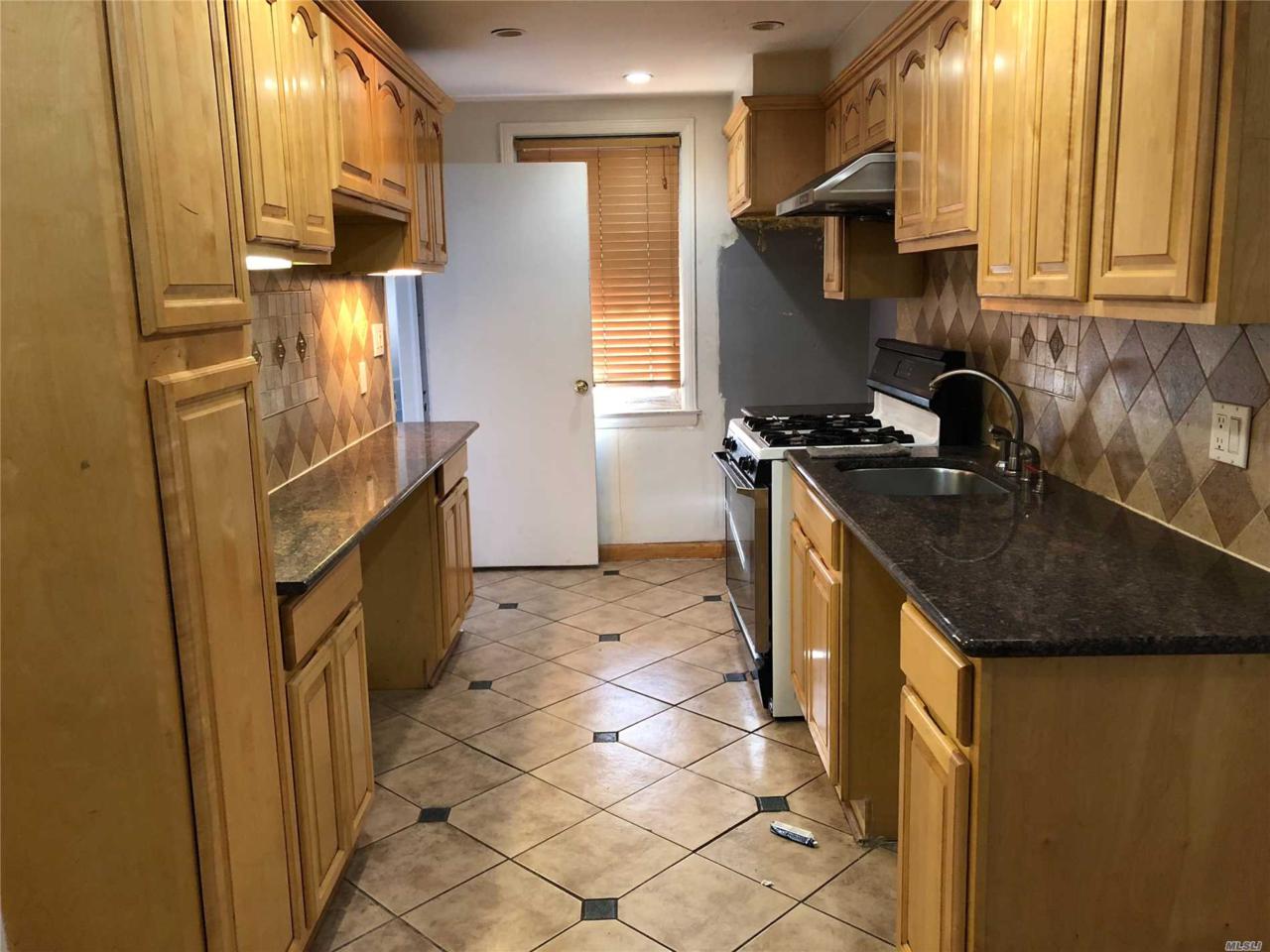 43-41 161 St - Photo 1