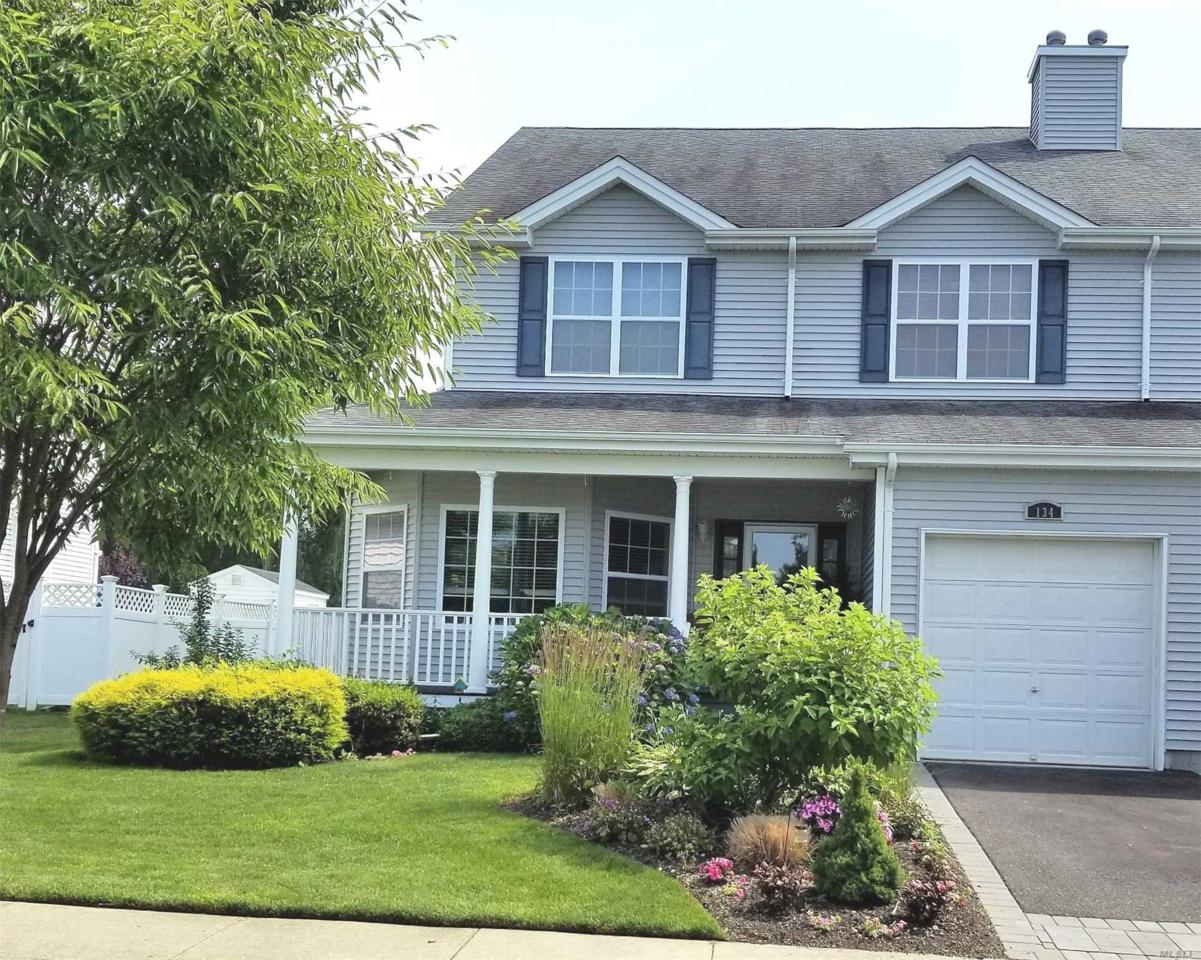 134 Rivendell Ct - Photo 1