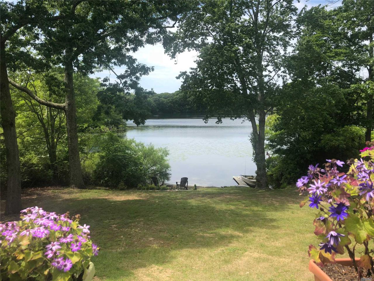 48 Lake Dr - Photo 1