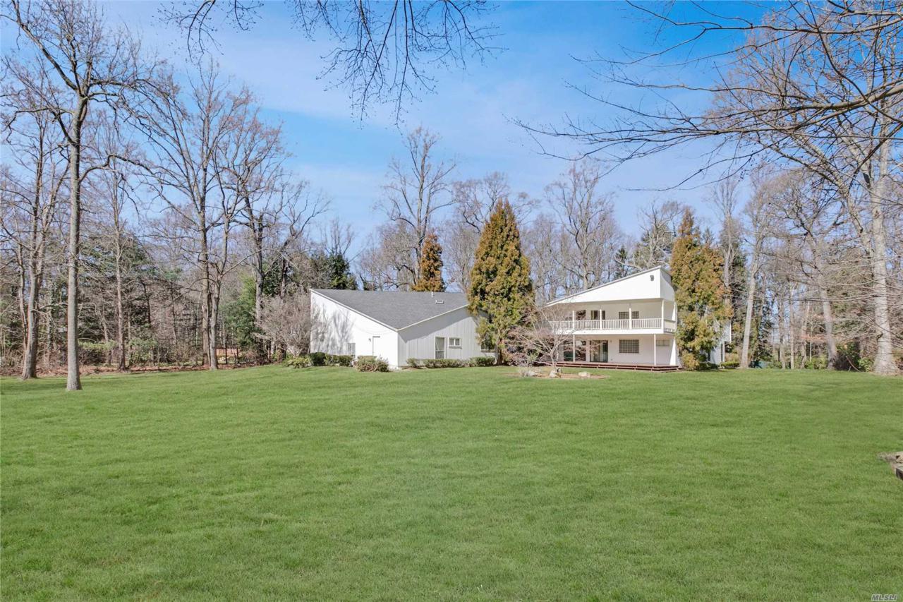 14 Valerie Dr - Photo 1