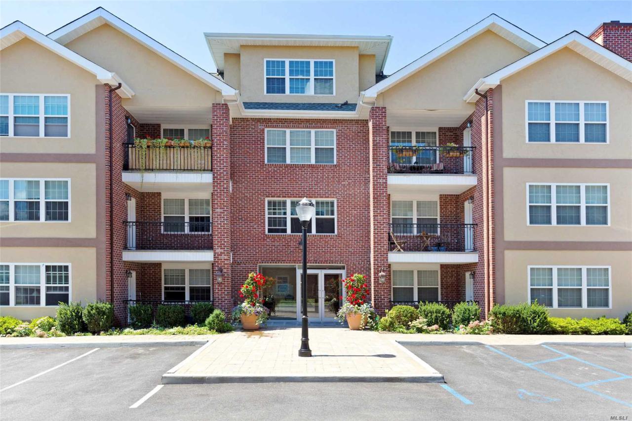 200 Carney St - Photo 1