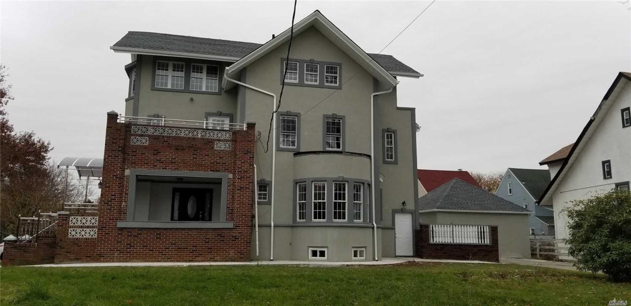 223-06 139th Ave - Photo 1