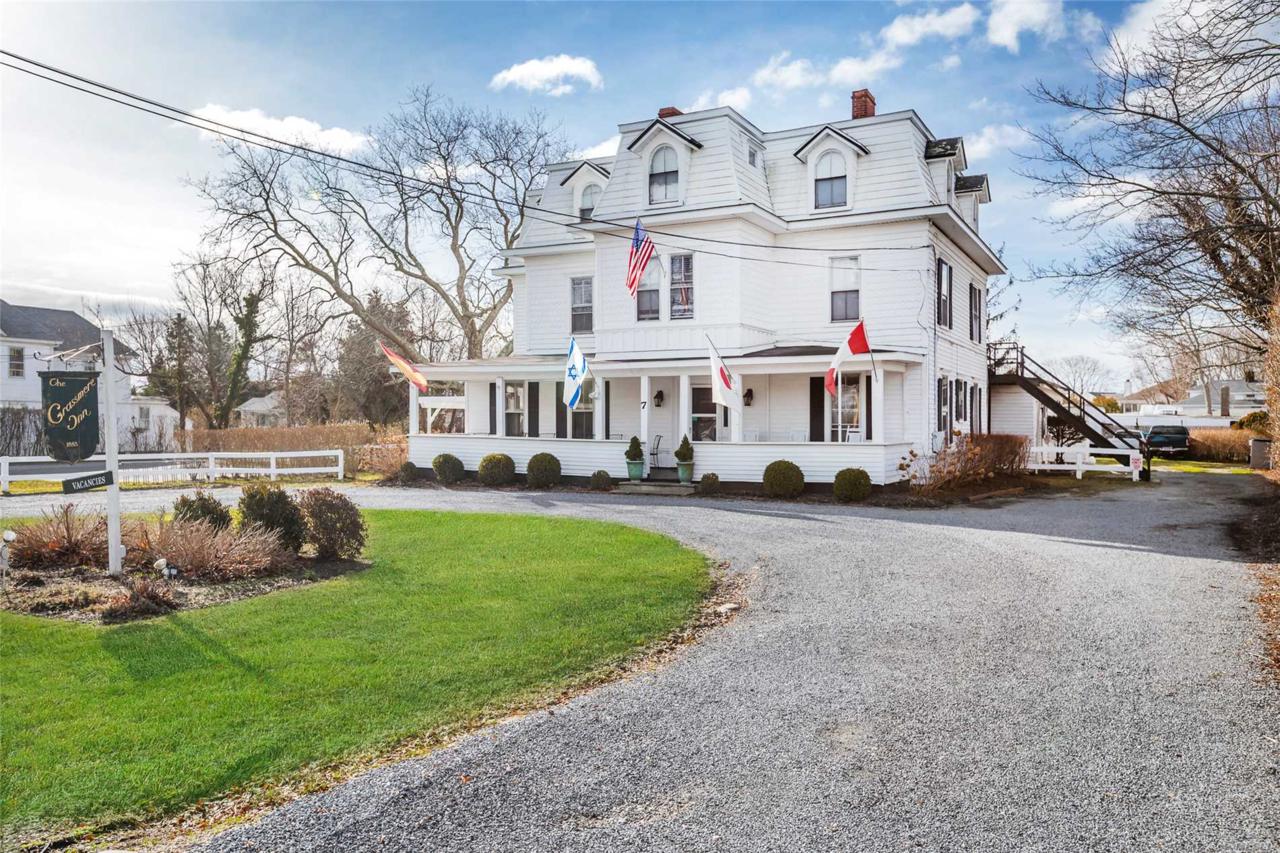 7 Beach Ln - Photo 1