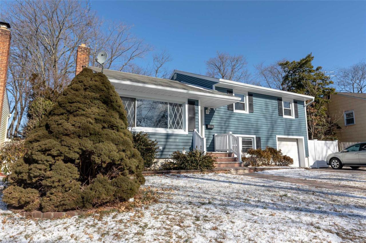 1059 Northgate Ct - Photo 1