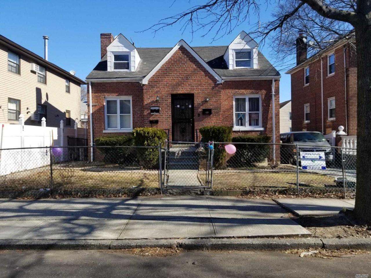 4046 Grace Ave - Photo 1