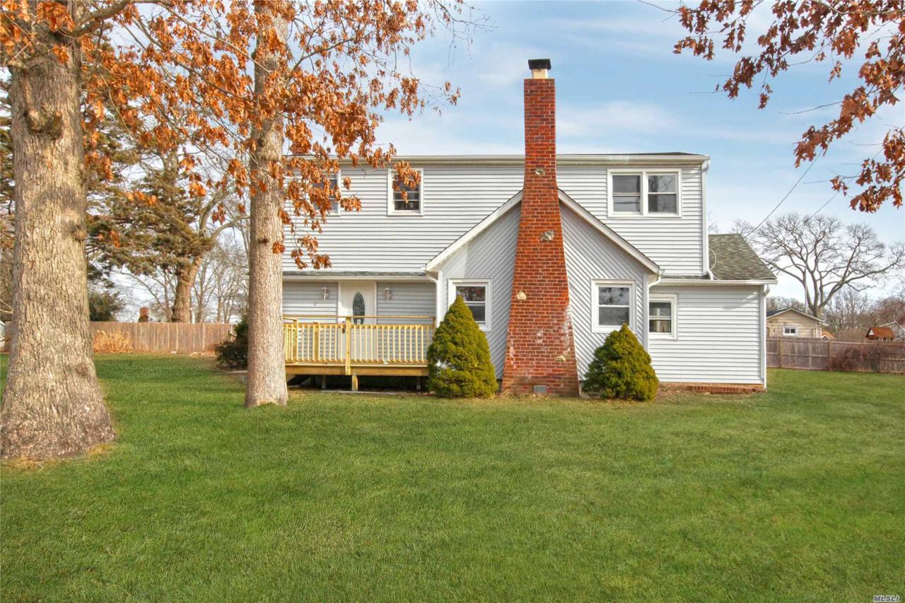 27 Roosevelt Blvd - Photo 1