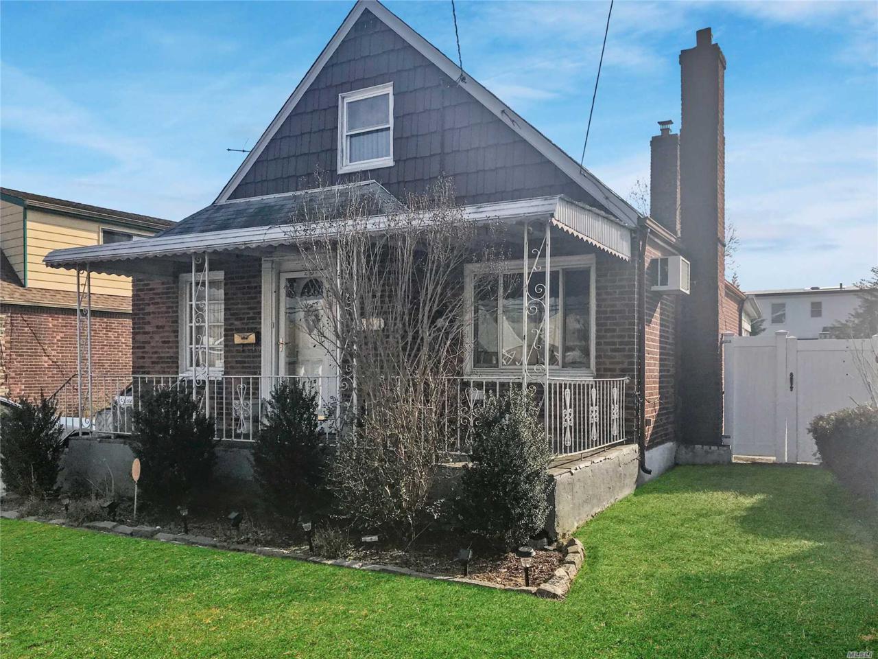 238-60 116th Ave - Photo 1