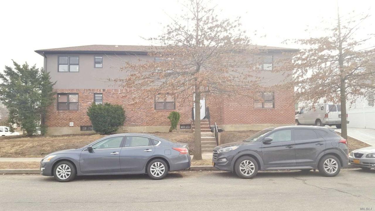 176-16 145th Ave - Photo 1