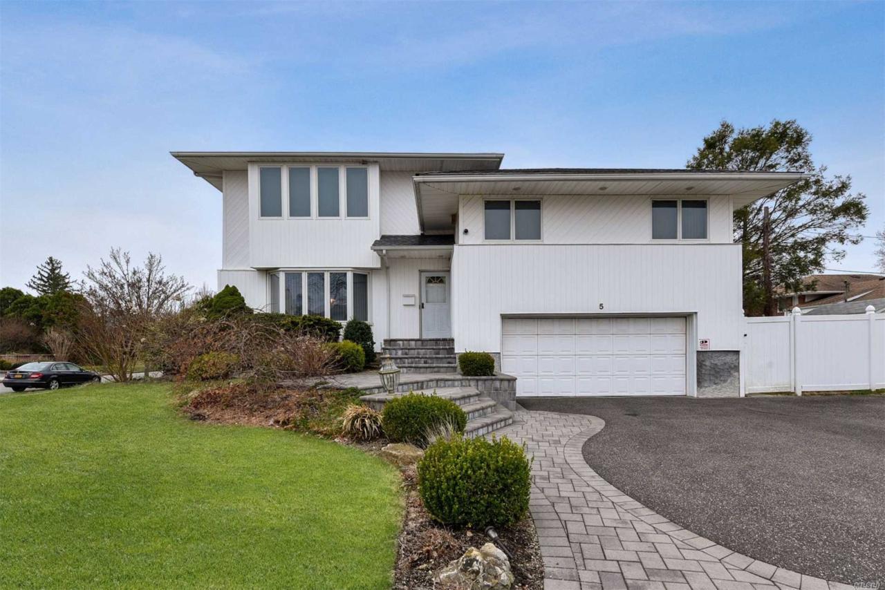 5 Winthrop Rd - Photo 1
