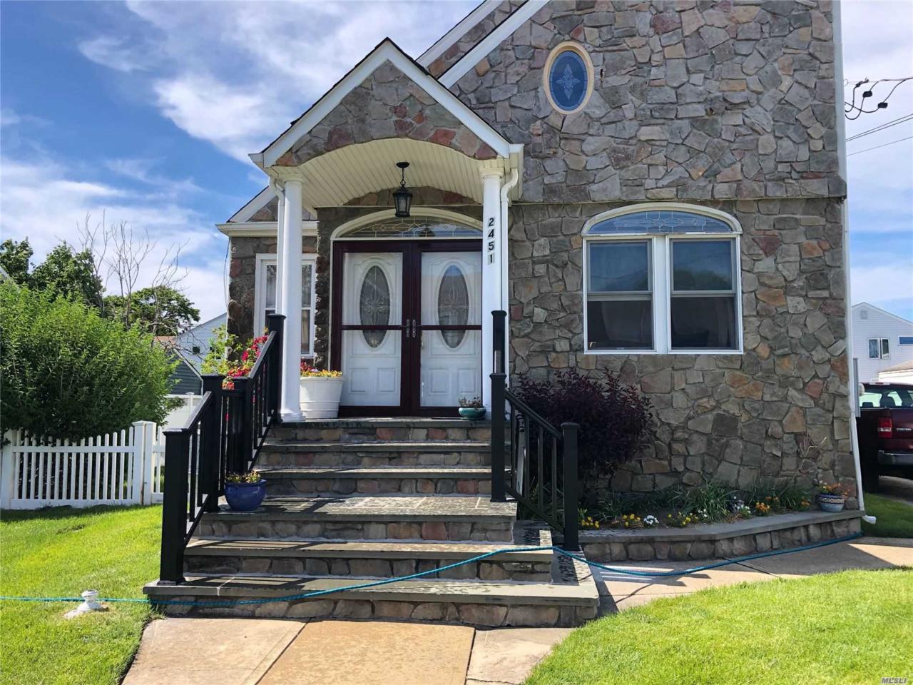 2451 Joseph Ct - Photo 1