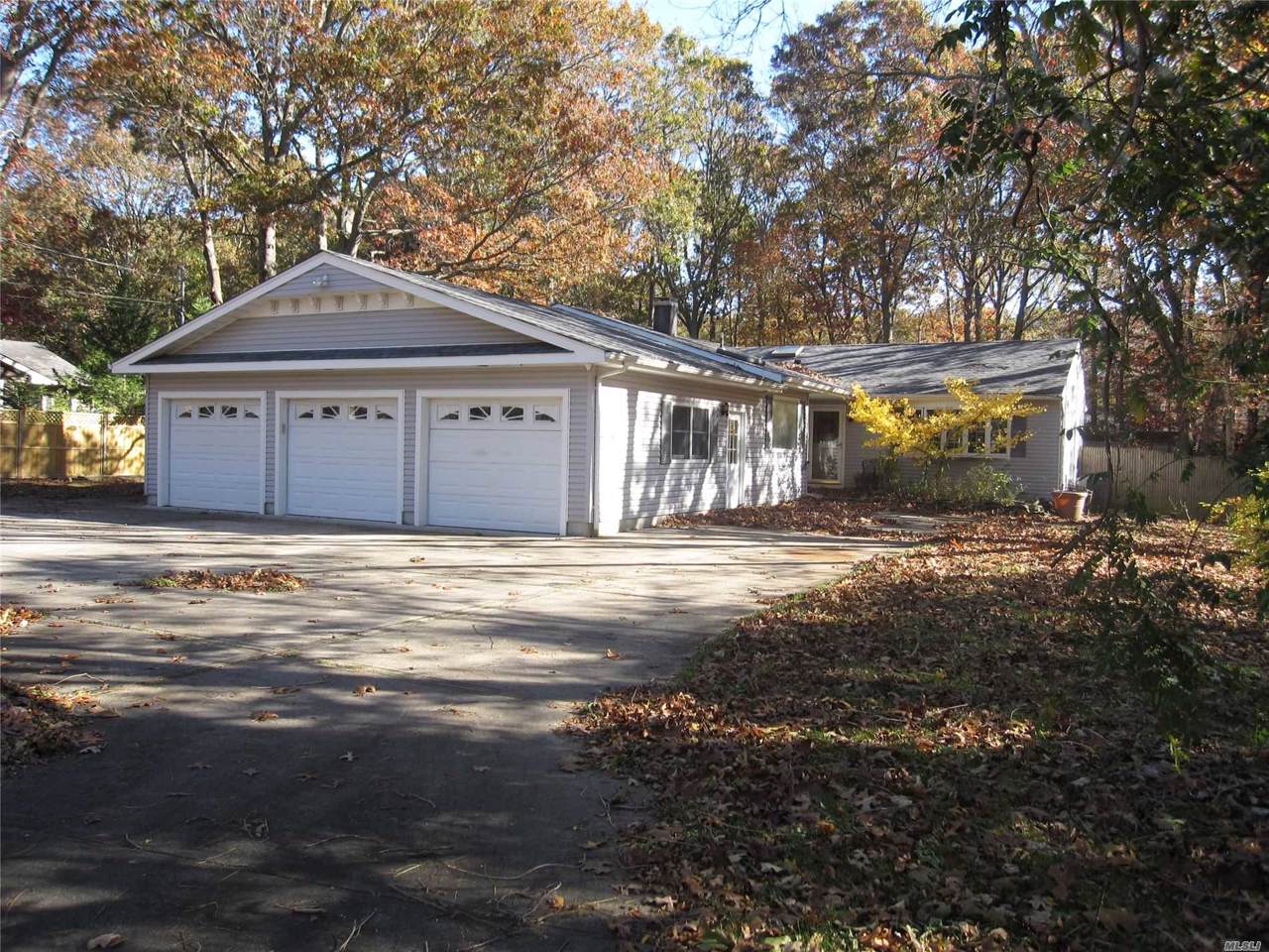 500 Avondale Dr - Photo 1