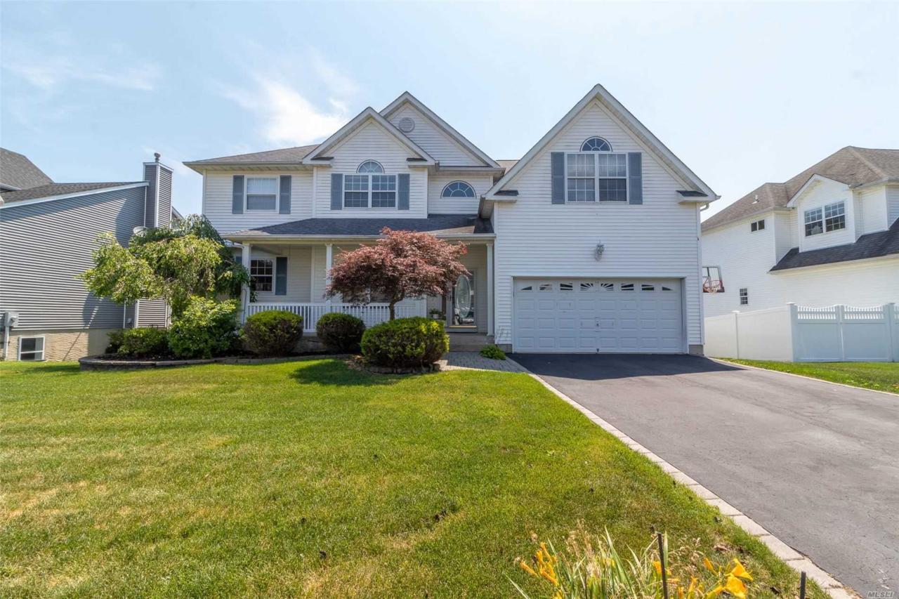 77 Beechwood Dr - Photo 1