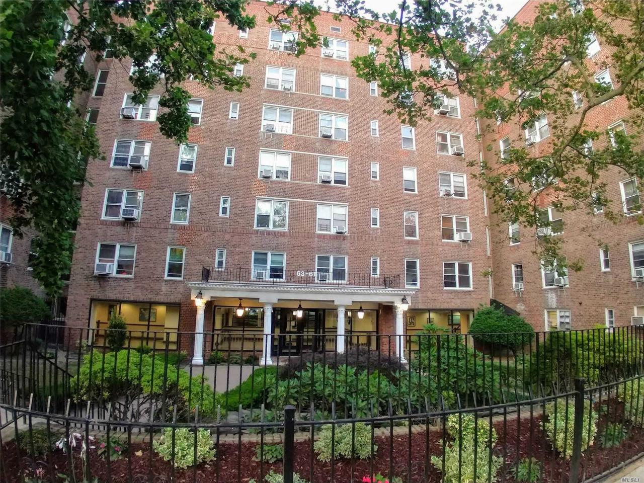 63-61 Yellowstone Blvd - Photo 1