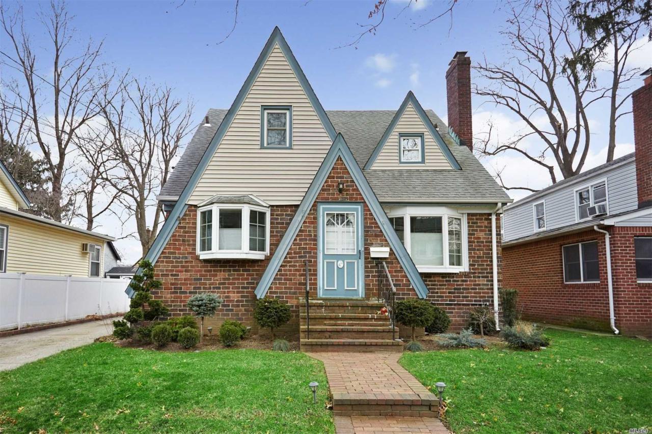 209 Verbena Ave - Photo 1