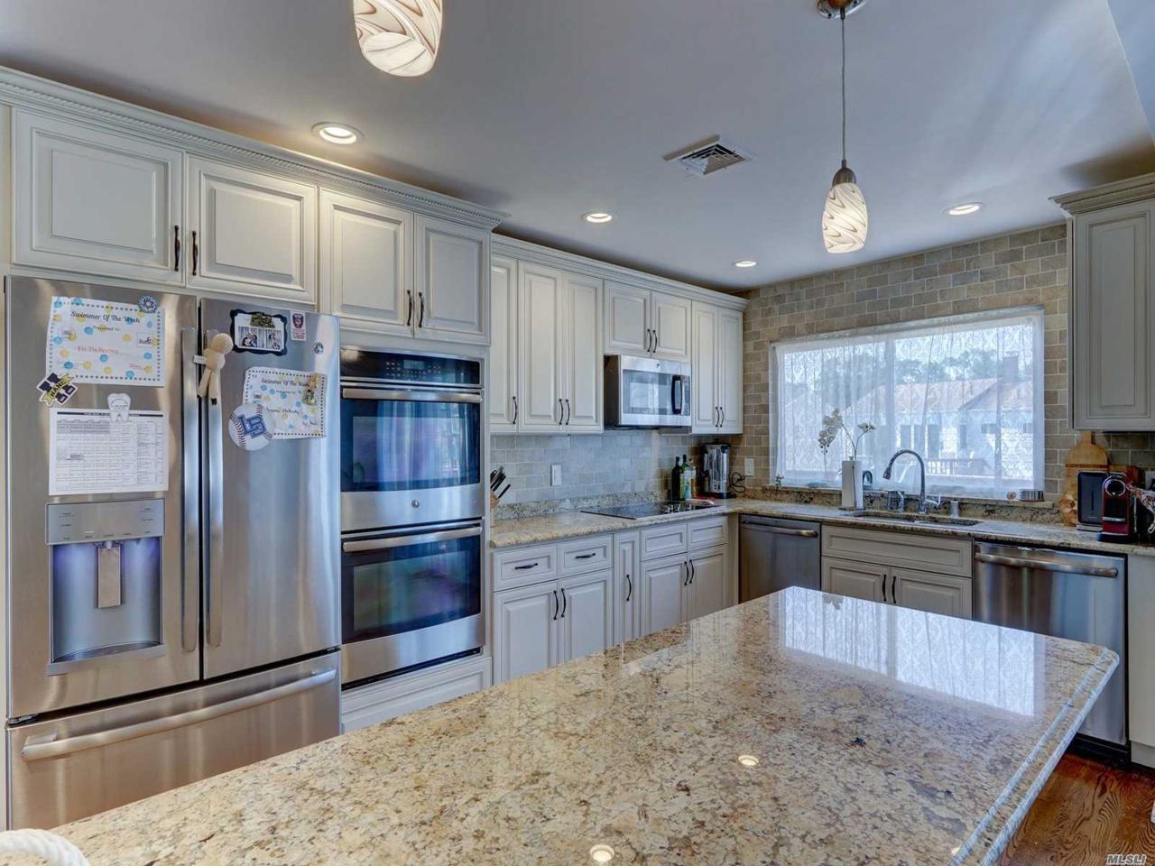 3794 Oceanside Rd - Photo 1
