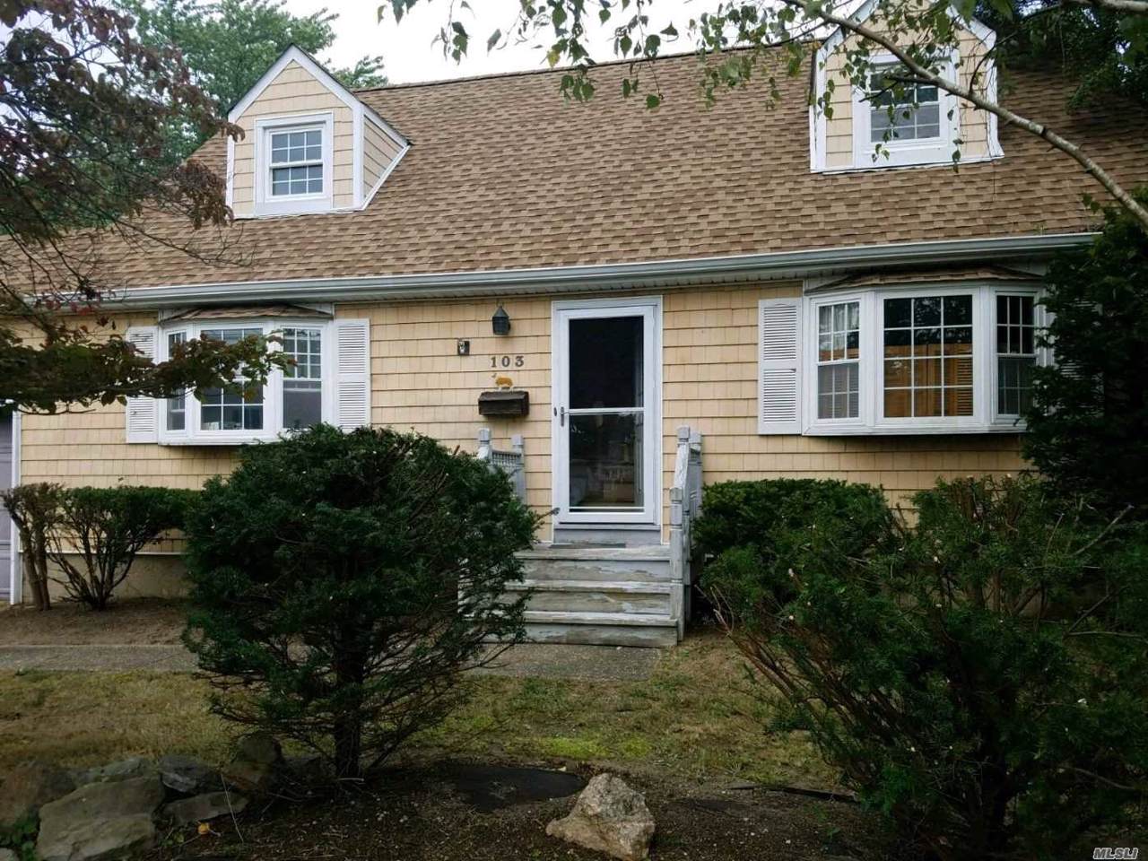 103 Prairie Dr - Photo 1