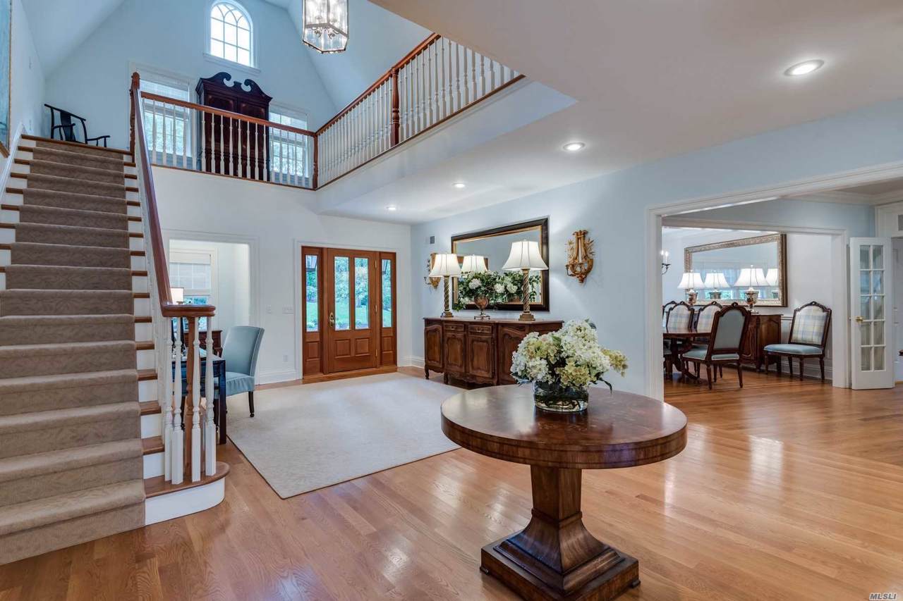 5 Beech Hill Rd - Photo 1