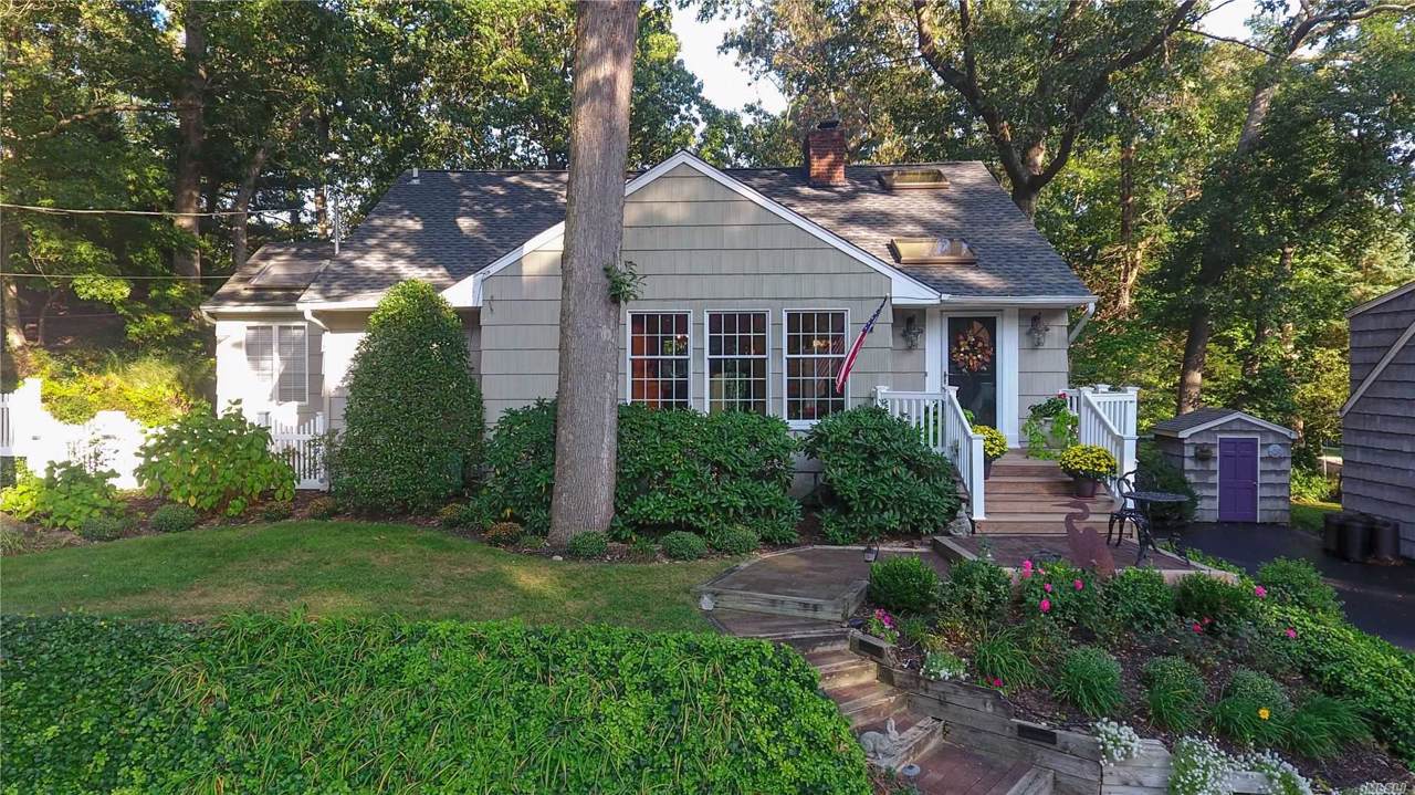 42 Shady Ln - Photo 1