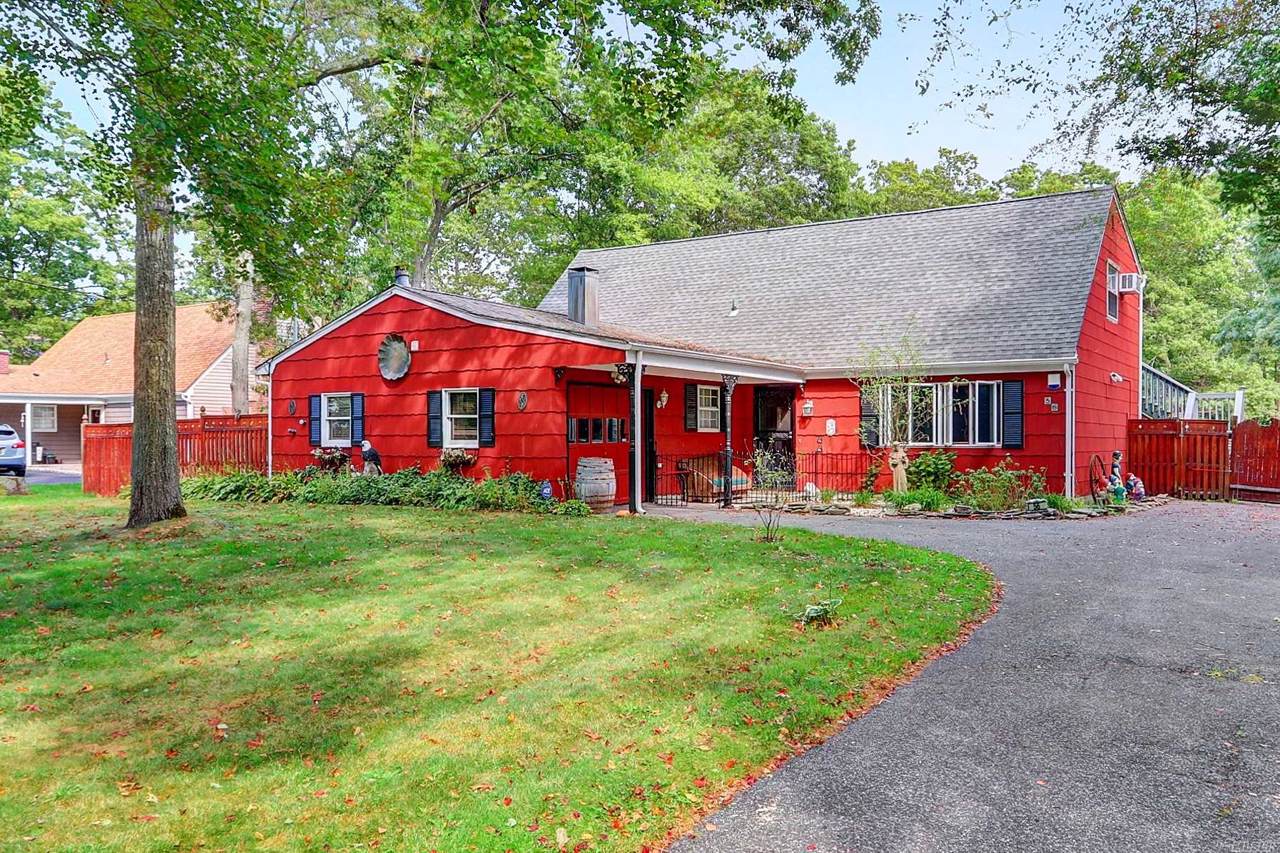 56 Bayonne Ave - Photo 1