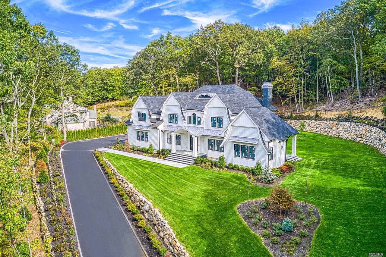 1539 Laurel Hollow Rd - Photo 1