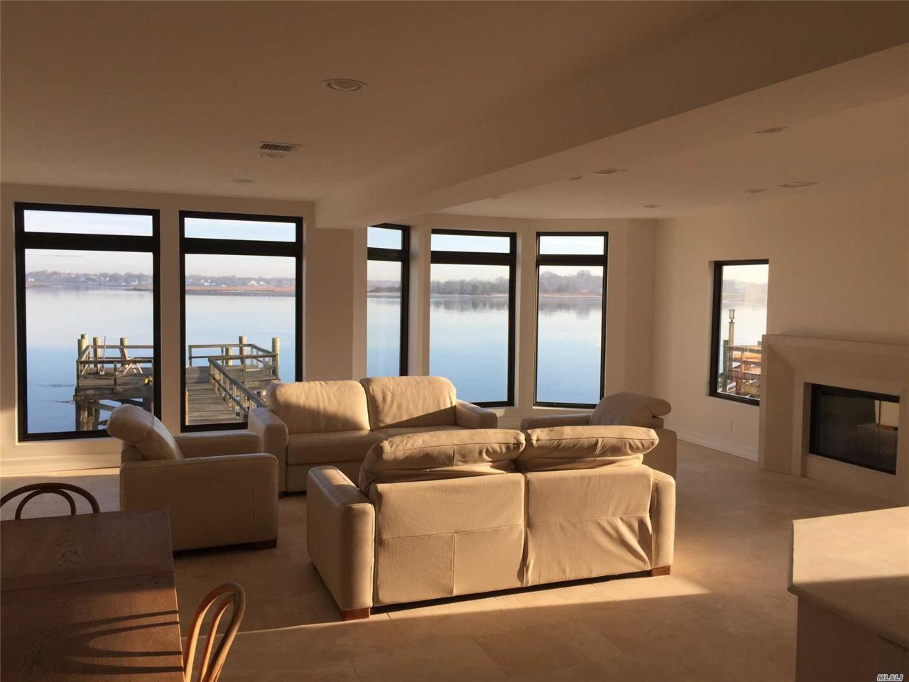 2000 Bay Blvd - Photo 1