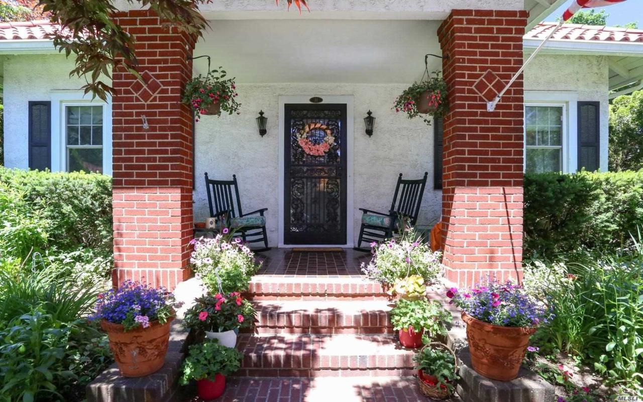 31 Hollywood Ct - Photo 1