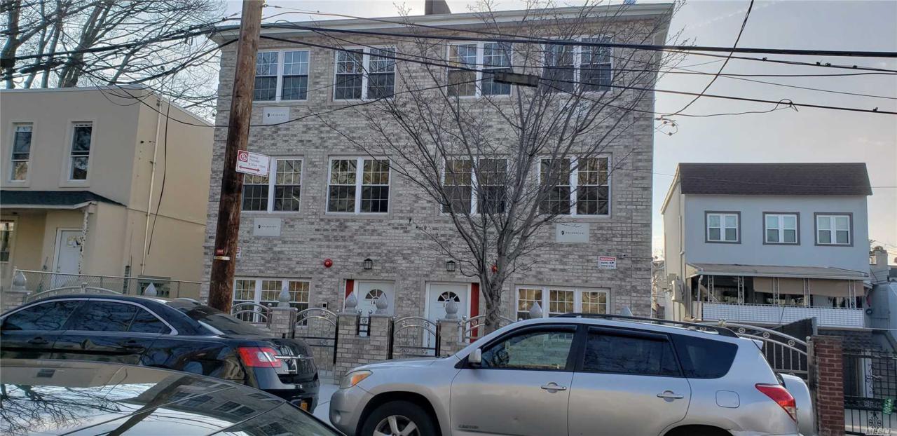 1623 Melville St - Photo 1