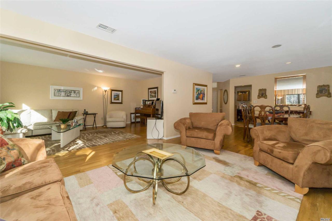 151 Foxwood Dr - Photo 1