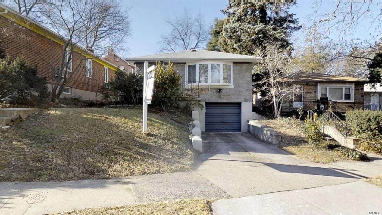 50-12 Springfield Blvd - Photo 1