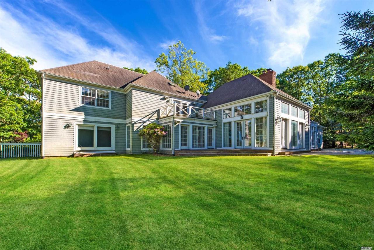 34 Hedges Banks Dr - Photo 1