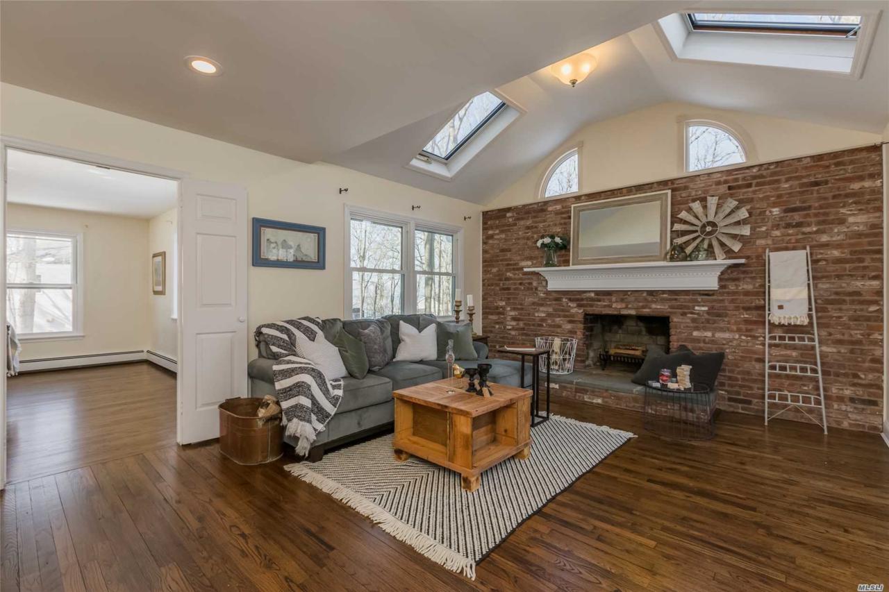 2 Doyle Ct - Photo 1