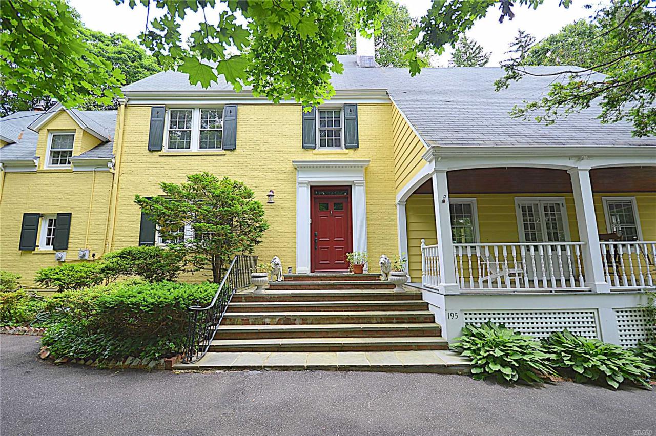 195 Cedar Swamp Rd - Photo 1