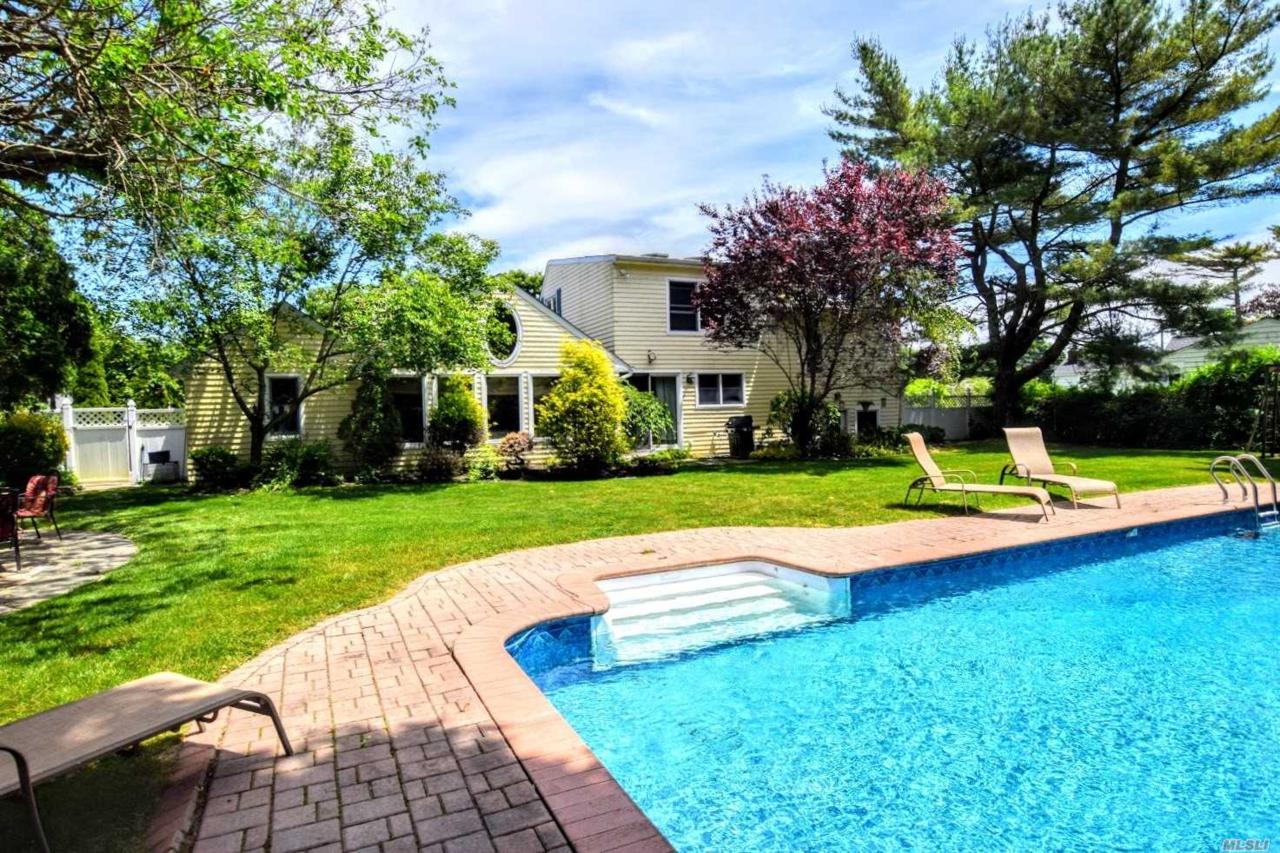 4 Howells Point Rd - Photo 1
