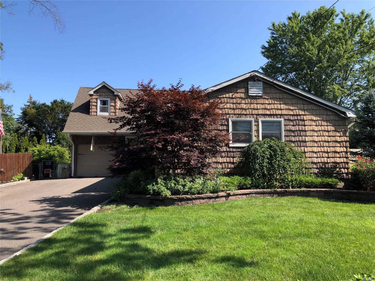 103 Oneida St - Photo 1