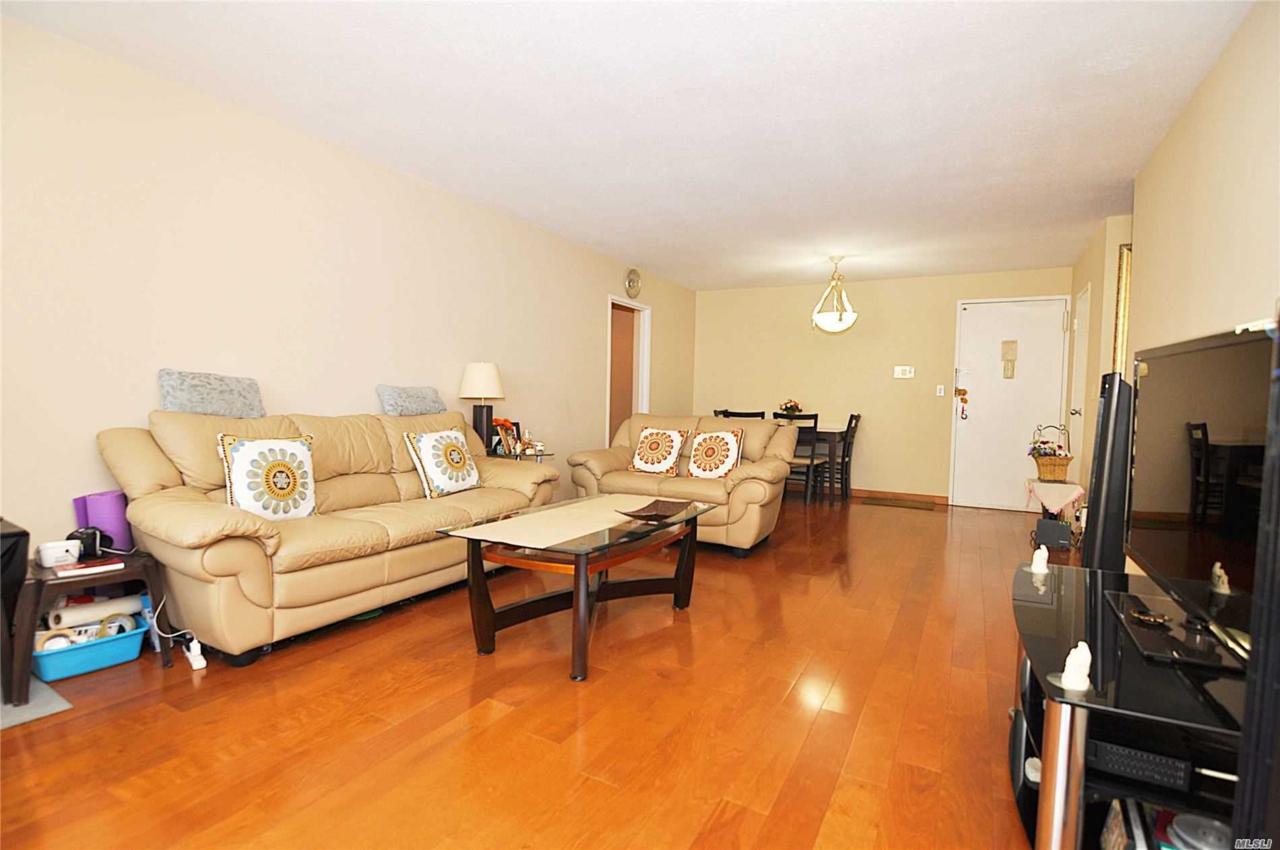 1 Bay Club Dr - Photo 1