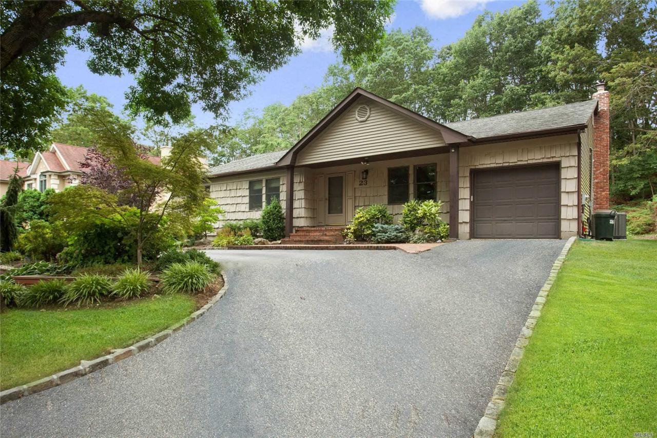 23 Long Acre Ln - Photo 1