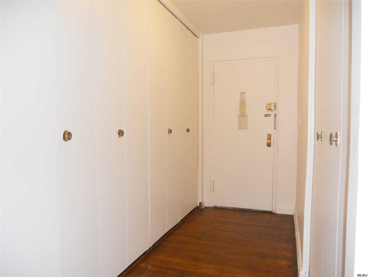 144-30 Sanford Ave - Photo 1