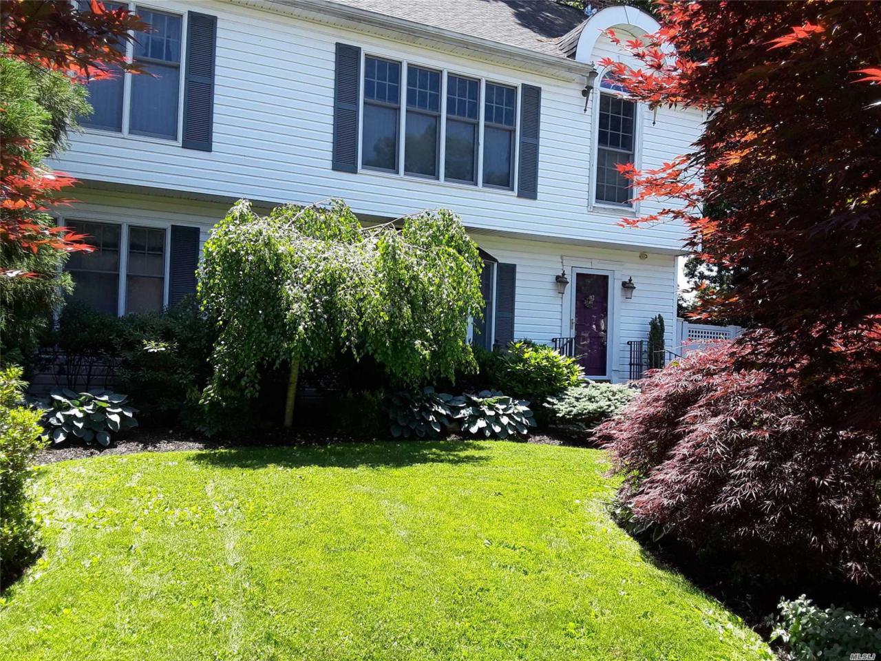 58 Hawthorne St - Photo 1
