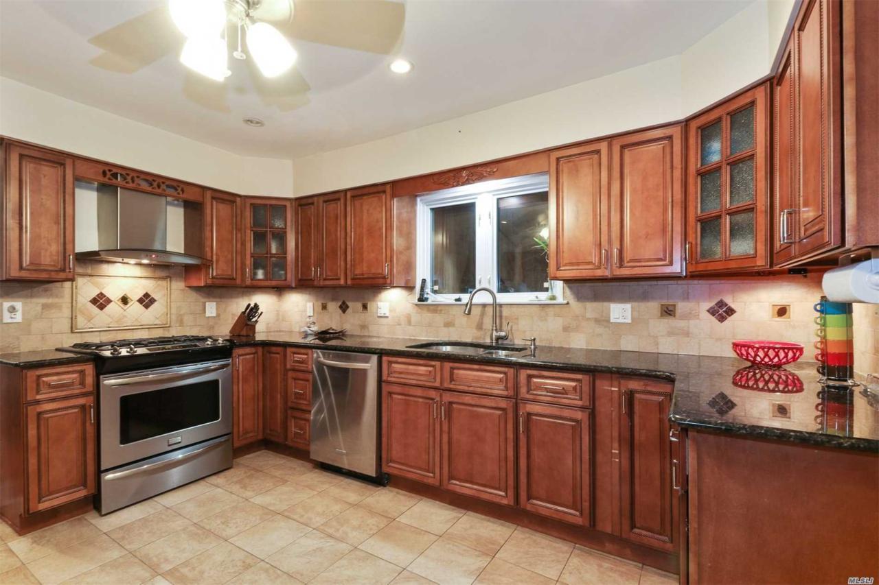 17 Norwood Ln - Photo 1