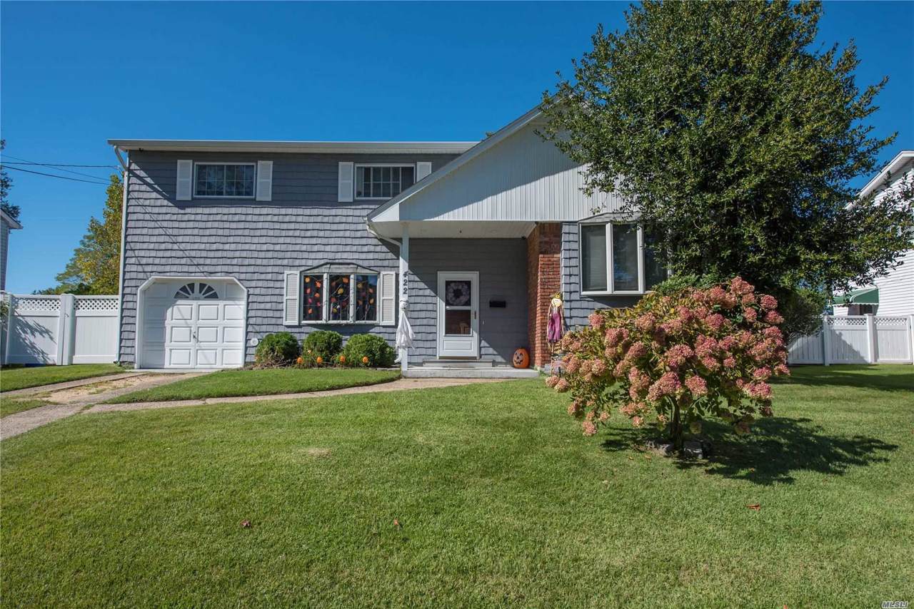 422 Spangle Dr - Photo 1