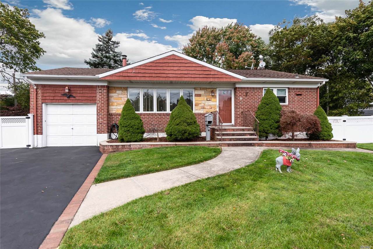 6 Lucille Dr - Photo 1